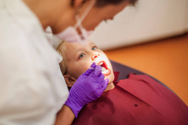 Best Dentist for Tooth Abscess  in St Anne, IL